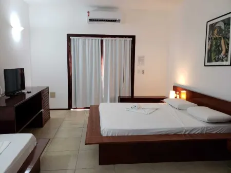 Hotel Pousada Canoa Quebrada Отели в г. Каноа-Кебрада