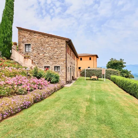 Farmhouse in Chianti with Pool and Garden