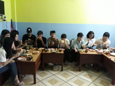 Hotel Sunflower Отели в г. Каски