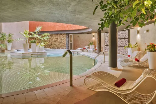 آدم للأجنحة الفندقية الترفيه والتسلية Photos