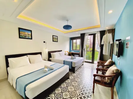 Grand Holiday Hoian Villa Отели рядом с достопримечательностью «Thay Pagoda»