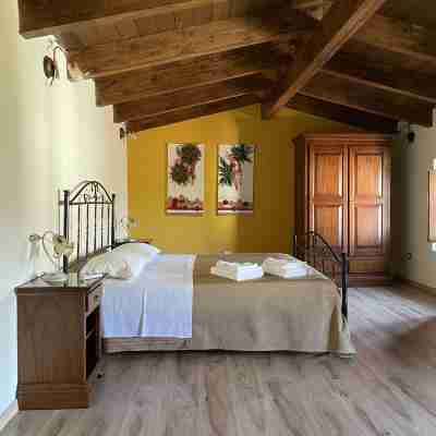 Borgo Patierno Rooms