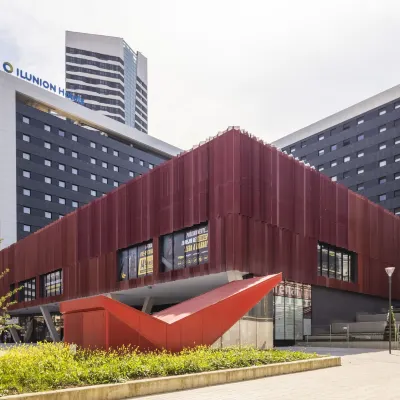 Hotel Ilunion San Mamés Hoteles cerca de Pro-Duo