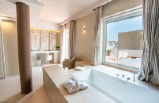 薩拉森尼科沃酒店