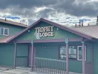 Trophy Lodge Accommodations Hotels in Delta Junction