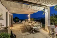 Villa Noa a Private Retreat with View - Pools