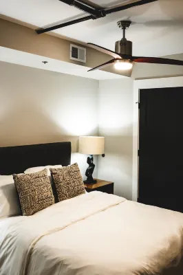 Three Trails Hotels in Elkin