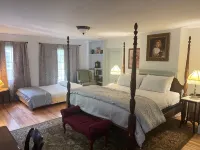 Arlington Inn & Spa Hotels near Mount Equinox Skyline Drive