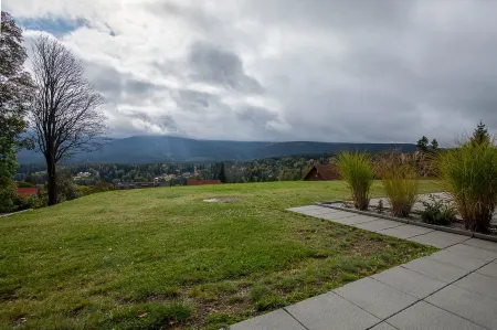 RentPlanet - Apartament Izerska Отели рядом с достопримечательностью «Golden View»