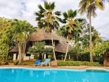 Upani in Diani Отели в г. Galu