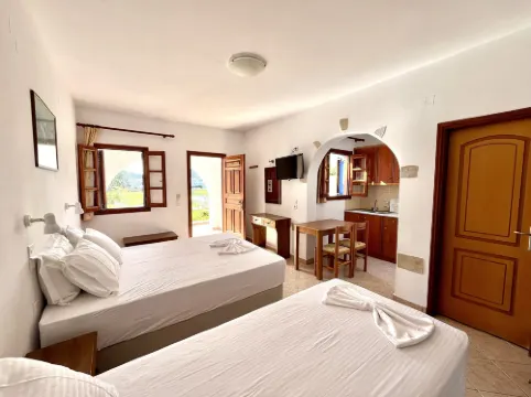 니콜라스 스튜디오스