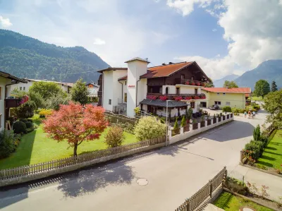 Gasthof Pension Alpenblick Các khách sạn ở Kramsach