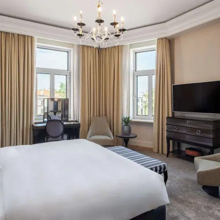 Grand Hotel Vilnius, Curio Collection by Hilton
