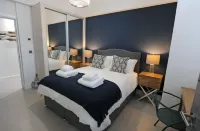 Apartment 2 Waterstone House - Luxury Sea View Apartment