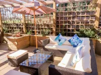 The Angel Hotel - Bãi đậu xe