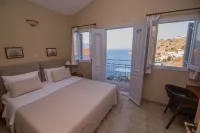 Niriides Hotel Apartments - Meerblick