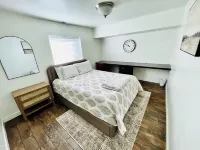 Cozy 6 bedroom with tons of living and sleep space