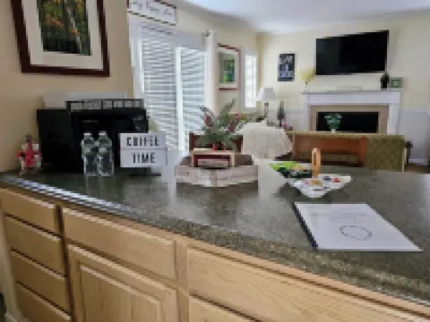 Peaceful Oasis Steps from Mohegan Sun