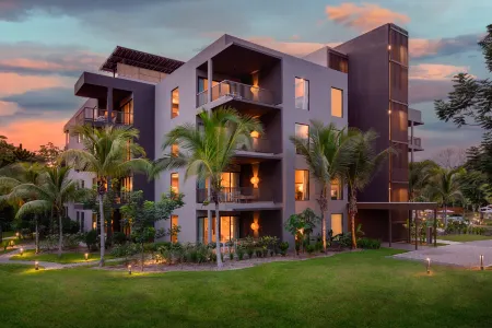 Botanika Osa Peninsula, Curio Collection by Hilton