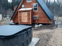 Glacier Nat'l Park A-frame w/ hot tub- Flattop Mountain A-Frame, GNP basecamp! Hotels in Coram