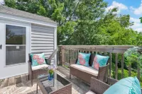 WeHa Penthouse w/ Private Deck