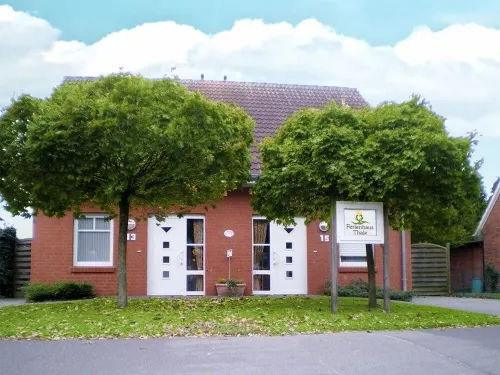 Semi-detached house (four stars, 75m²), approx. 300 m to the bathing lake