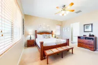Snowbird-friendly home with fast WiFi, central AC, and private pool and hot tub Hotels near Our Play Place