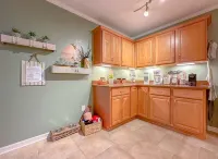 Spacious Fenced Yard and Cozy Living Space - Charming Bo-Ho Retreat Hotels in Centerville