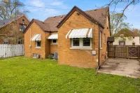 Cozy Escape with Spacious Living and Modern Comforts - Tranquil Haven