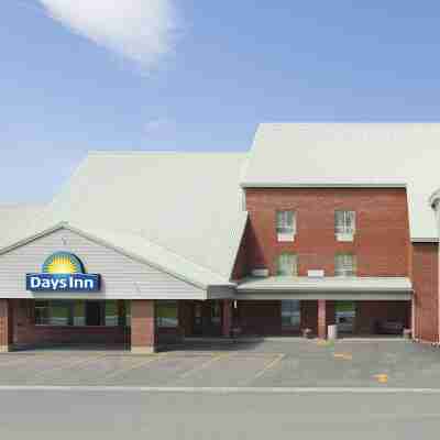 Days Inn by Wyndham Dalhousie Hotel Exterior