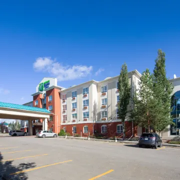 Holiday Inn Express & Suites EDSON by IHG