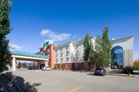 Holiday Inn Express & Suites Edson Các khách sạn ở Edson