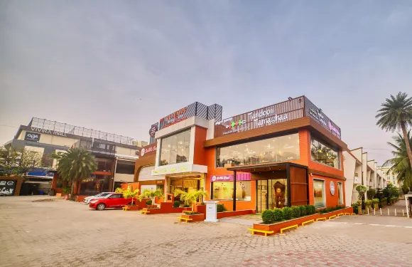 伊拉拉水療酒店-奧拉迪亞國際機場