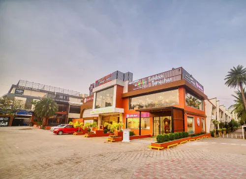 Ilara Hotel and Spa Hotels in Navalur