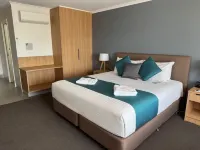 Ceduna Foreshore Hotel Motel Hotels near The Big Oyster
