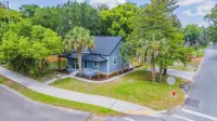 Charming Retreat w/ Bikes Hotels near Clay County Fairgrounds