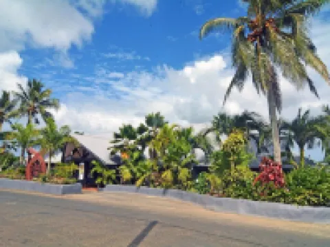 Coconut Palms Resort & Diamond Casino โรงแรมในพอร์ตวิลา