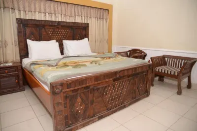 Stay Inn Guest House Hotels in PECHS