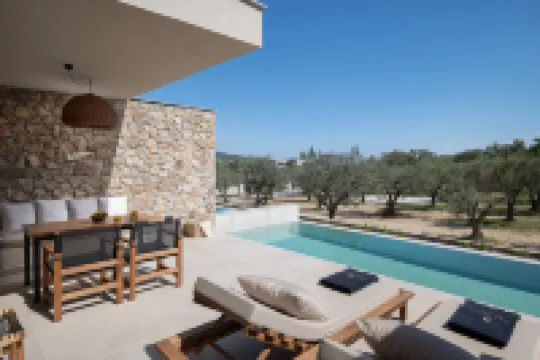 Olivera Suites Sarti