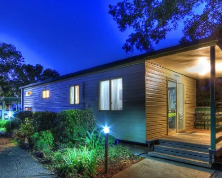 Highway Tourist Village Hotels in Narrabri