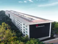 Marriott Suites Pune Hotels in der Nähe von Shri Mrutyunjayeshwar Temple