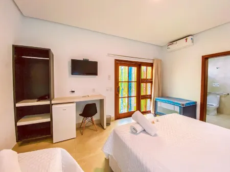 Pousada Quintal da Lua Отели рядом с достопримечательностью «Paraiso Perdido»