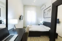 Yellow Line Apartment Các khách sạn ở Cormano