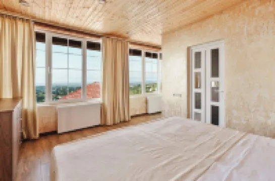 รูทส์ รีสอร์ท โรงแรมใน