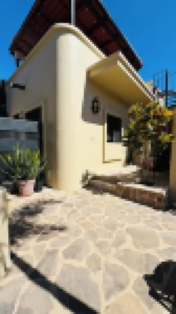 Luxurious 3 Bedroom in Ajijic - Sleeps 6 - Private Gym - Pickleball Court -