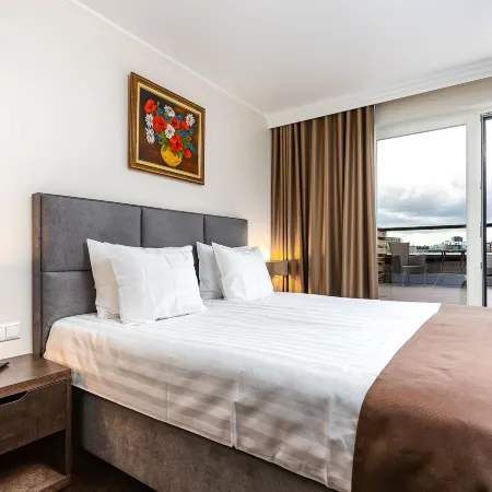 Adoryal Hotell