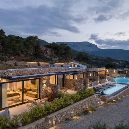 ​Le Grand Bleu Resort