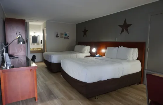 收穫家庭汽車旅館