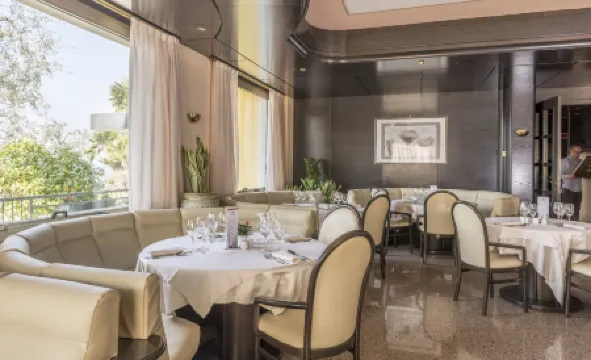 Hotel Drago by Double Hospitality