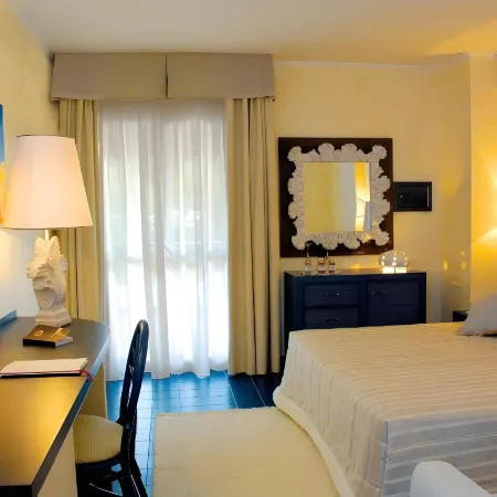 Apulia Hotel Baia dei Faraglioni Resort